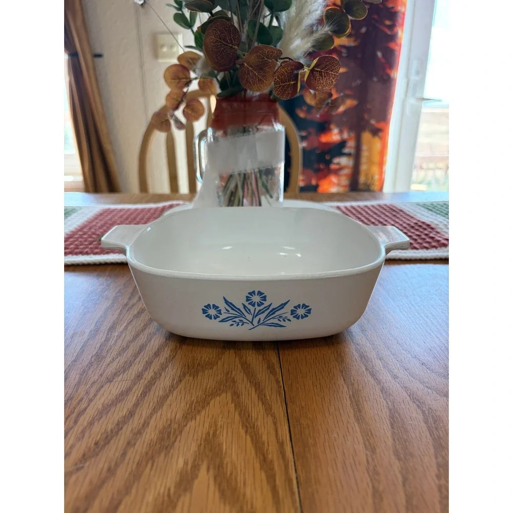 Vintage Corning Ware Blue Cornflower 1 Quart Square Casserole Dish P-1-B USA